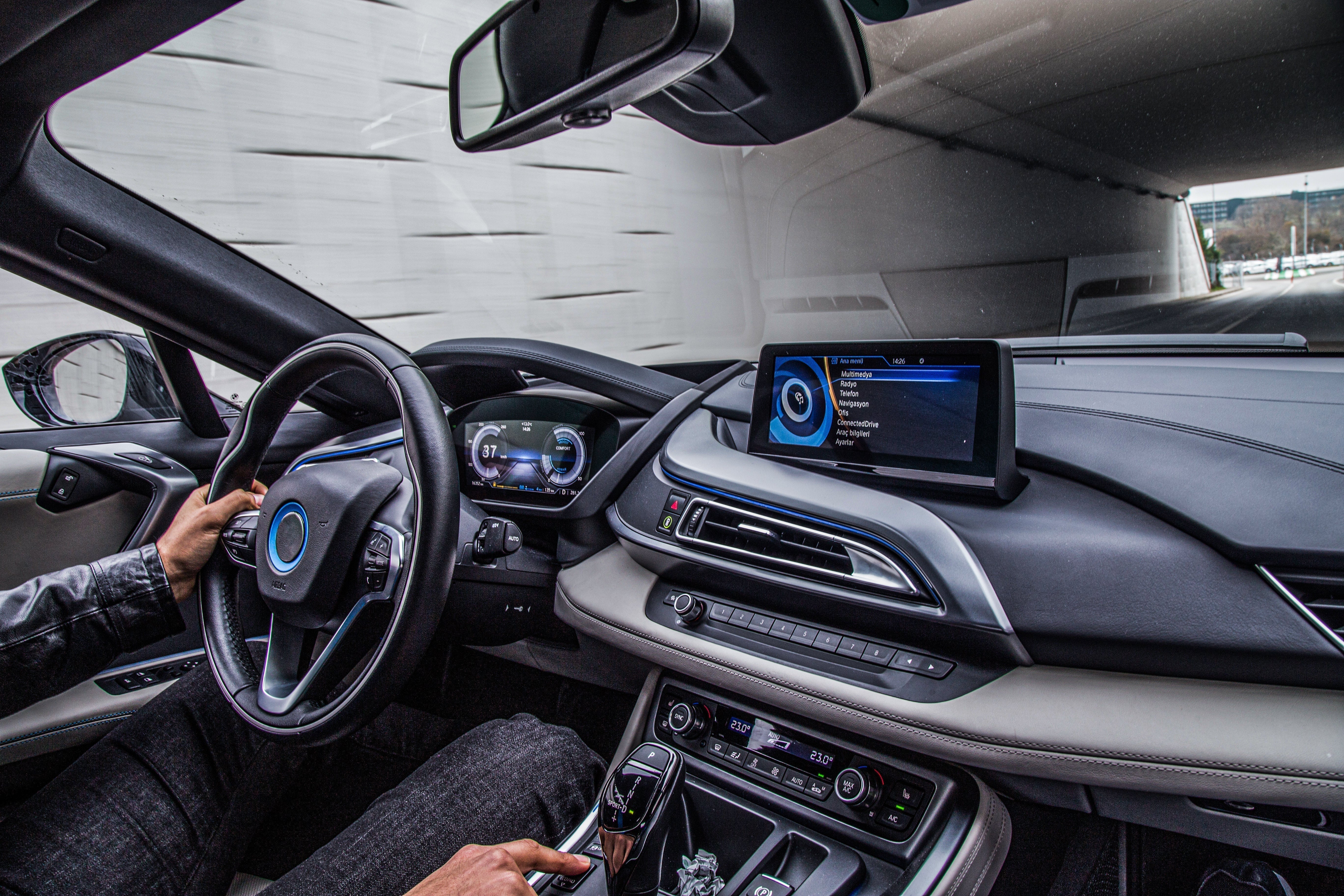 Enhancing Your Vehicle’s Comfort with High-Tech Accessories
