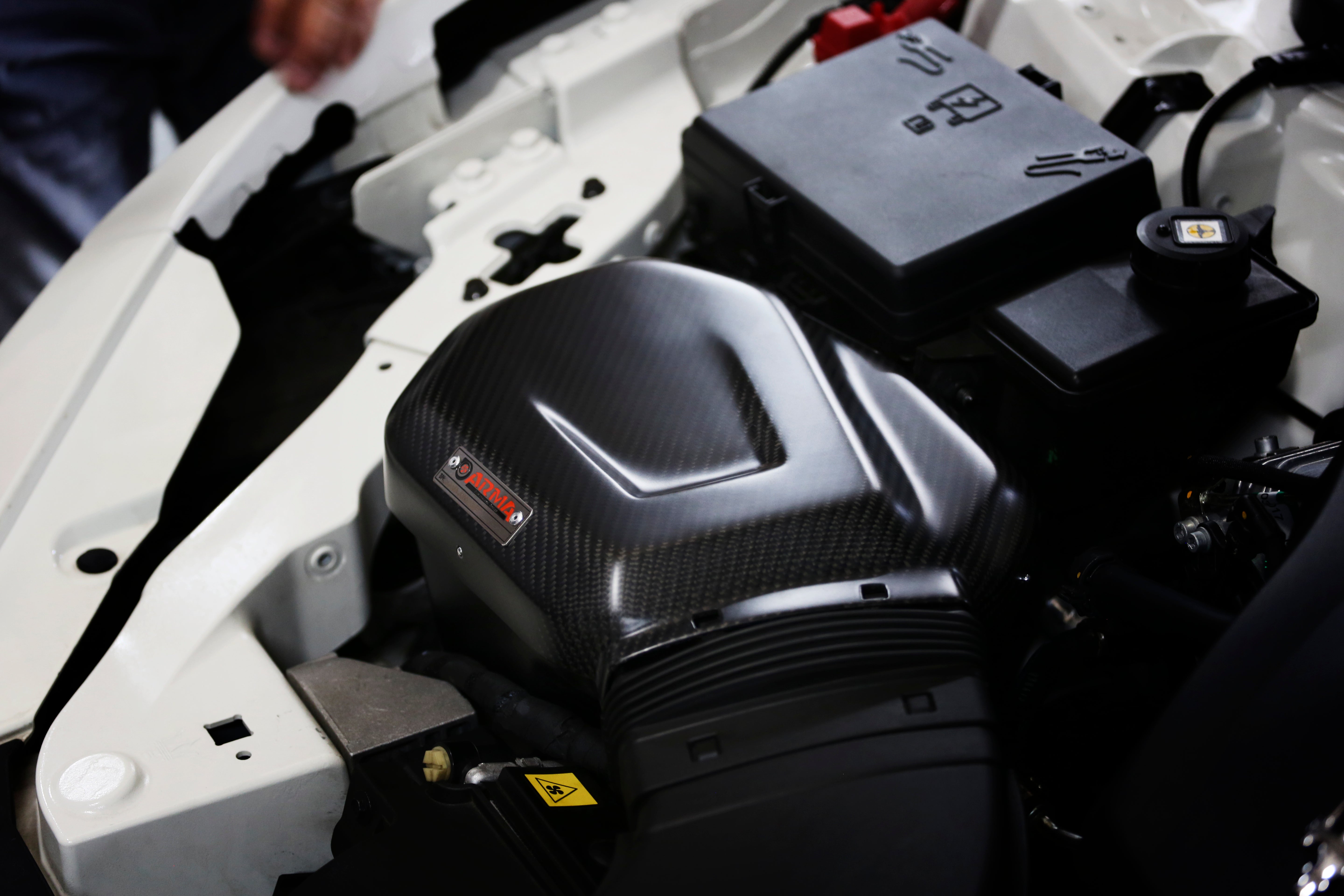 ARMASPEED MASERATI Ghibli / Quattroporte | Carbon Fiber Cold Air Intake