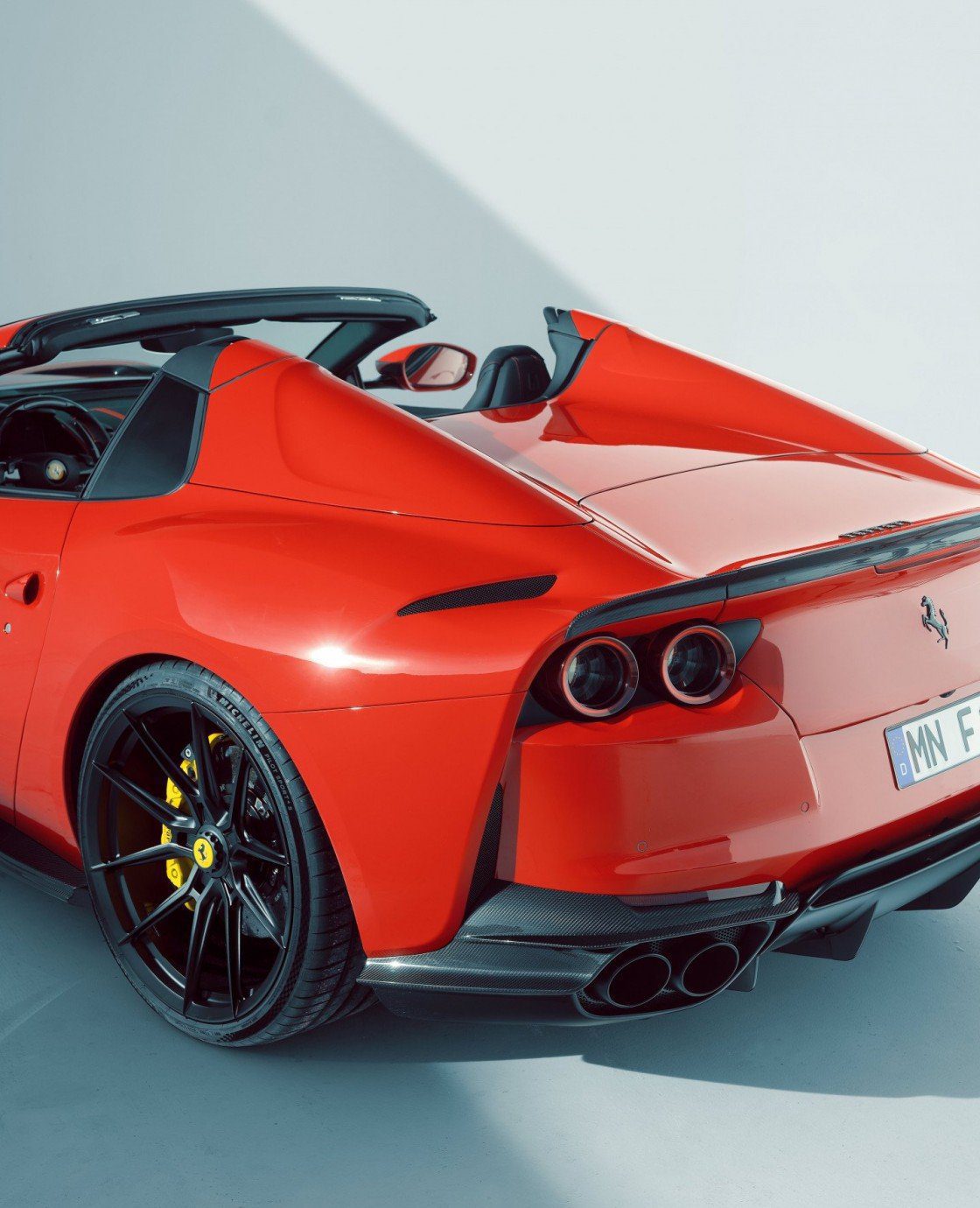 Ferrari 812 Superfast / GTS | Novitec Carbon Rear Bumper Attachments