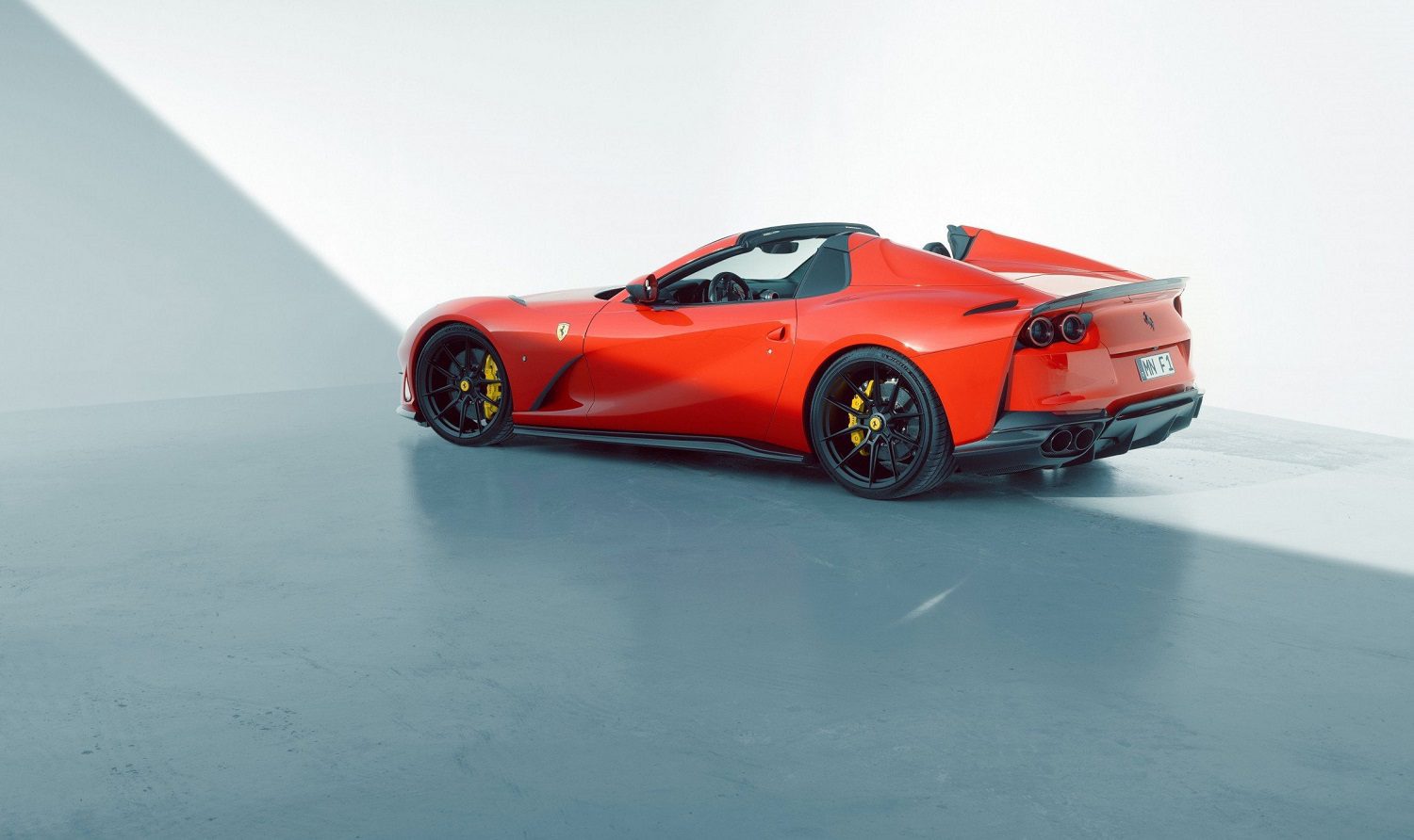 Ferrari 812 Superfast / GTS | Novitec Carbon Rear Bumper Attachments