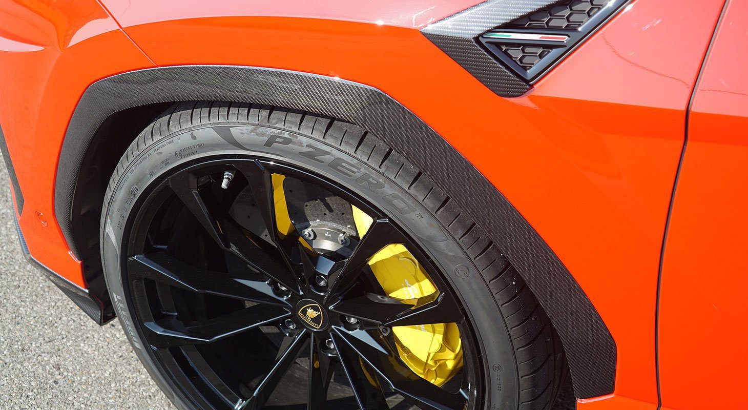 Lamborghini Urus | Novitec Carbon Fender Covers