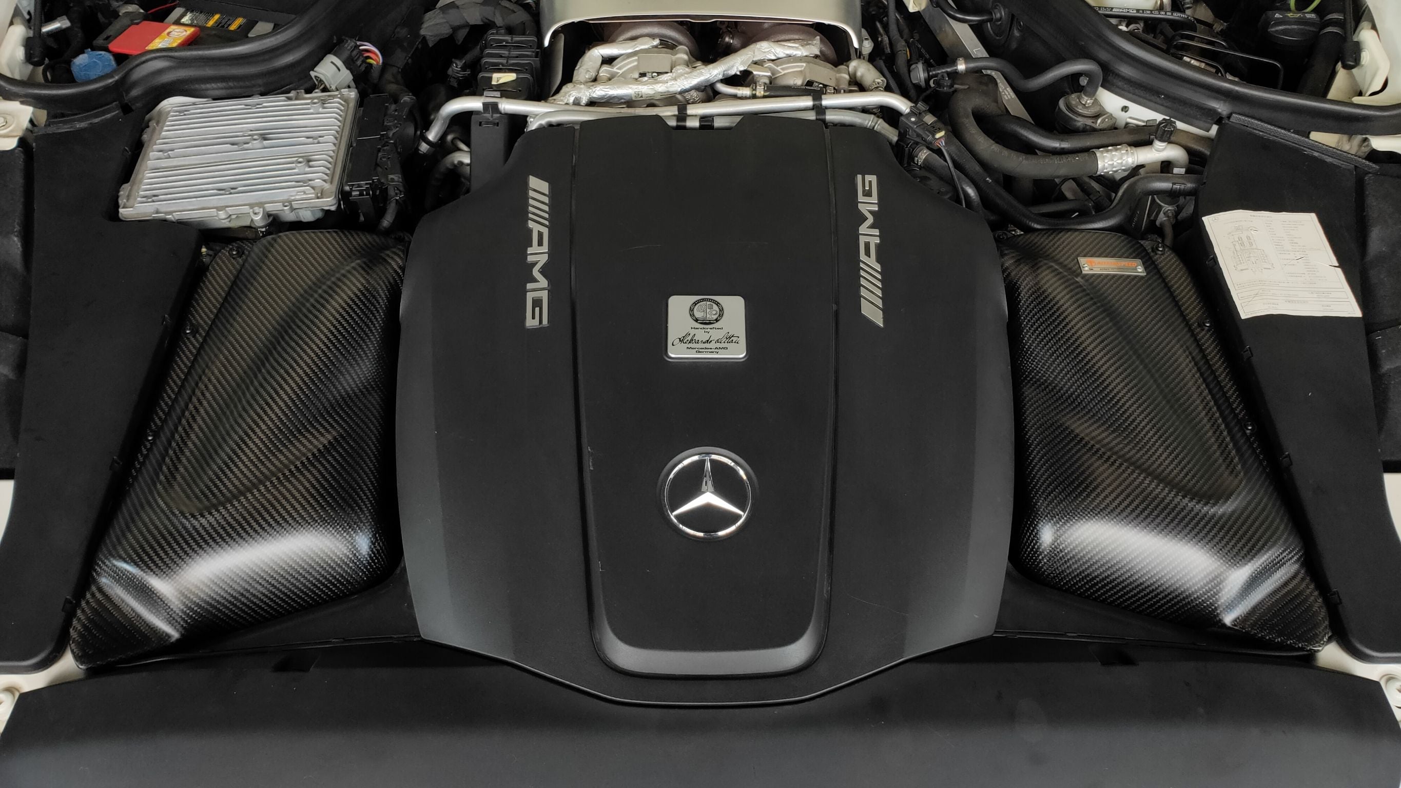 ARMASPEED Mercedes-Benz AMG GT | C190/ R190 | Carbon Fiber Cold Air Intake
