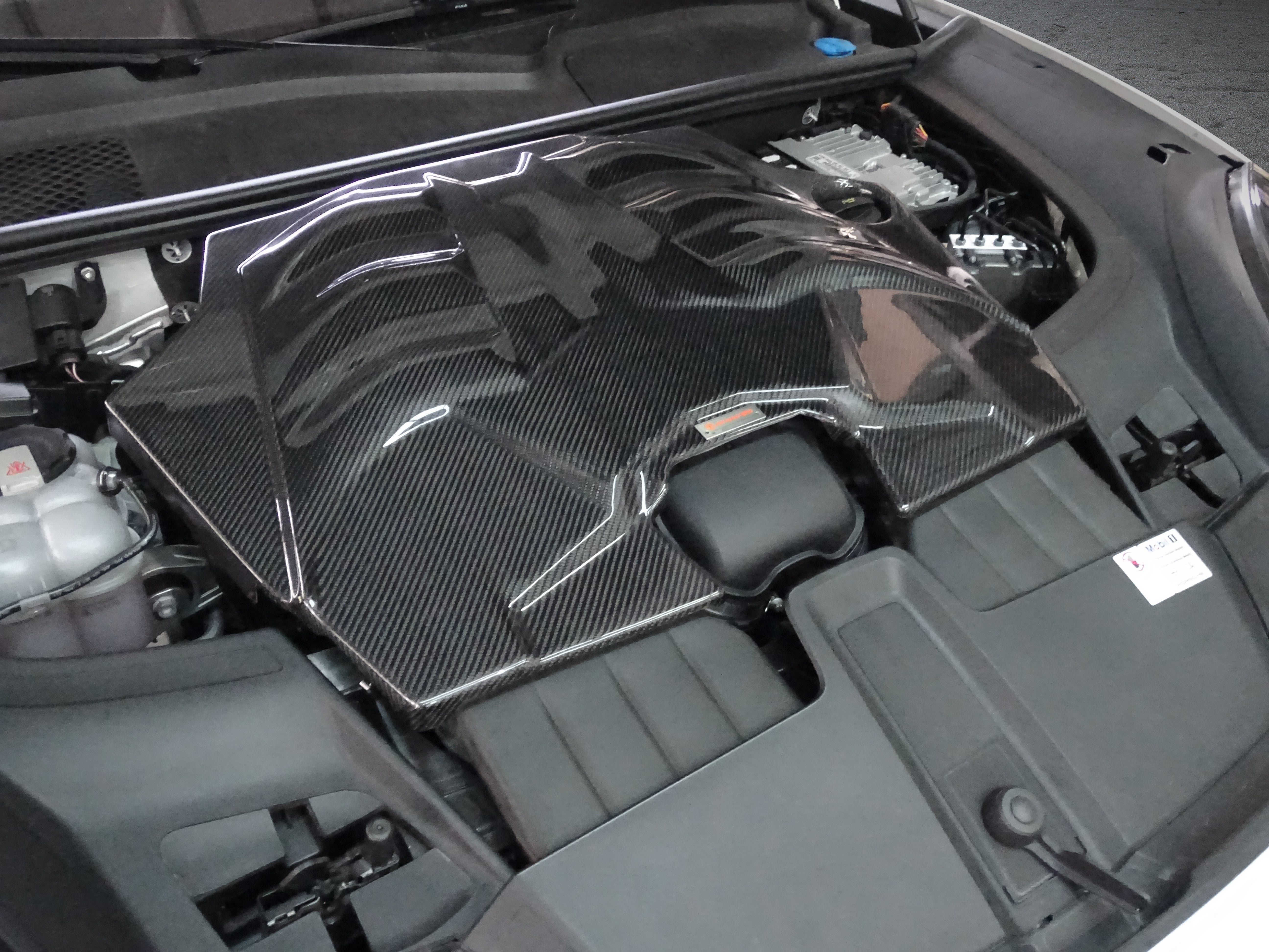 ARMASPEED Porsche Cayenne 3rd Gen | E-Hybrid / S / GTS / Turbo | Carbon Fiber Cold Air Intake