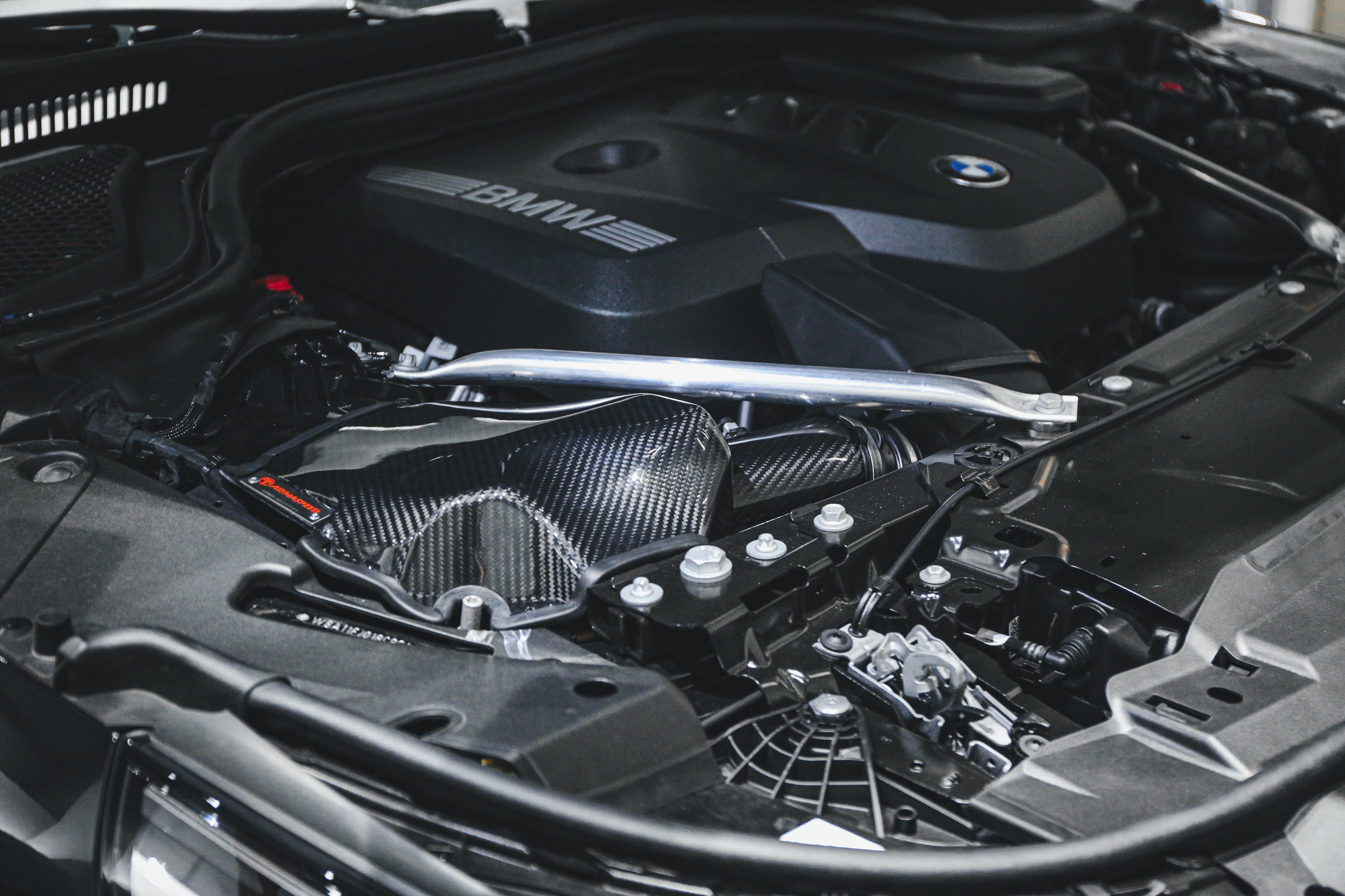 ARMASPEED BMW G60 520i B48 | Carbon Fiber Cold Air Intake