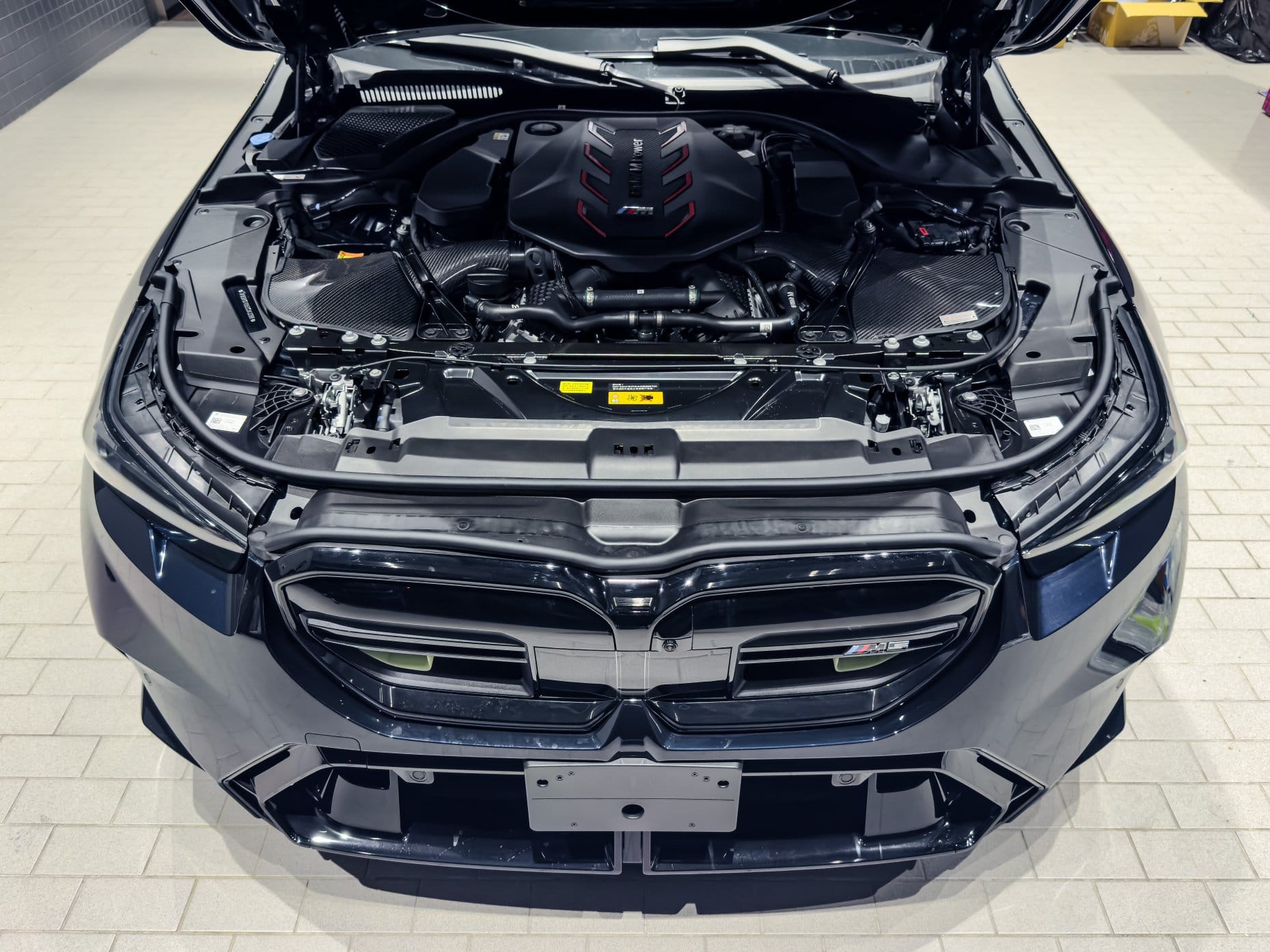 ARMASPEED BMW M5 | G90 | Carbon Fiber Cold Air Intake