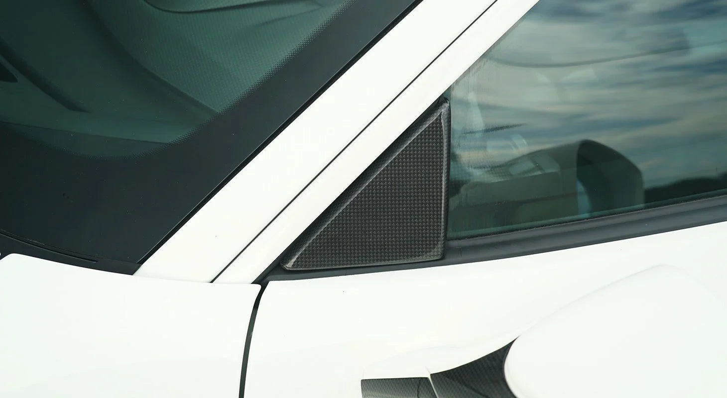 Ferrari 488 Pista/Pista Spider | Novitec Carbon Side WIndow Triangle Covers