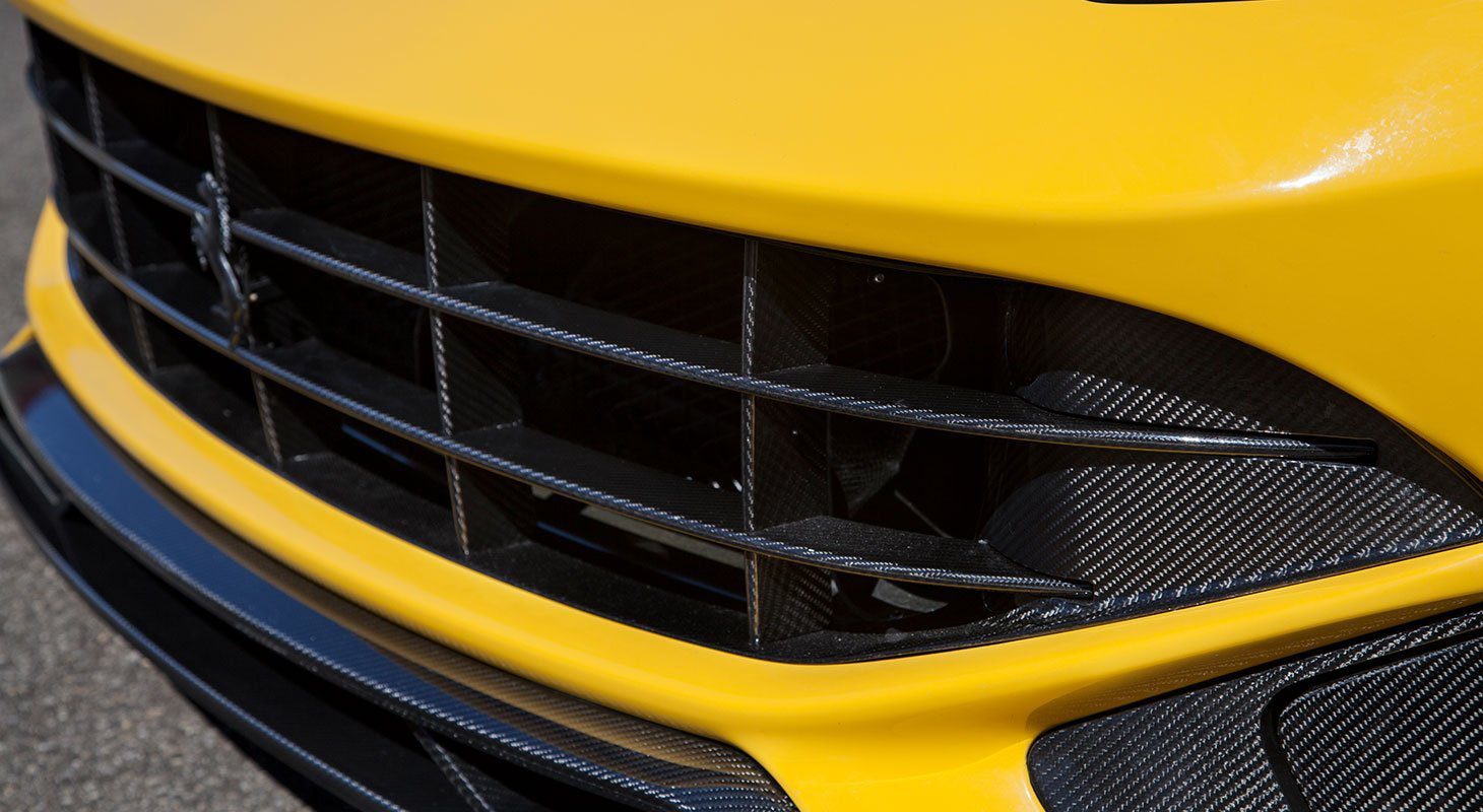 Ferrari F12 Berlinetta | Novitec Carbon Front Grille