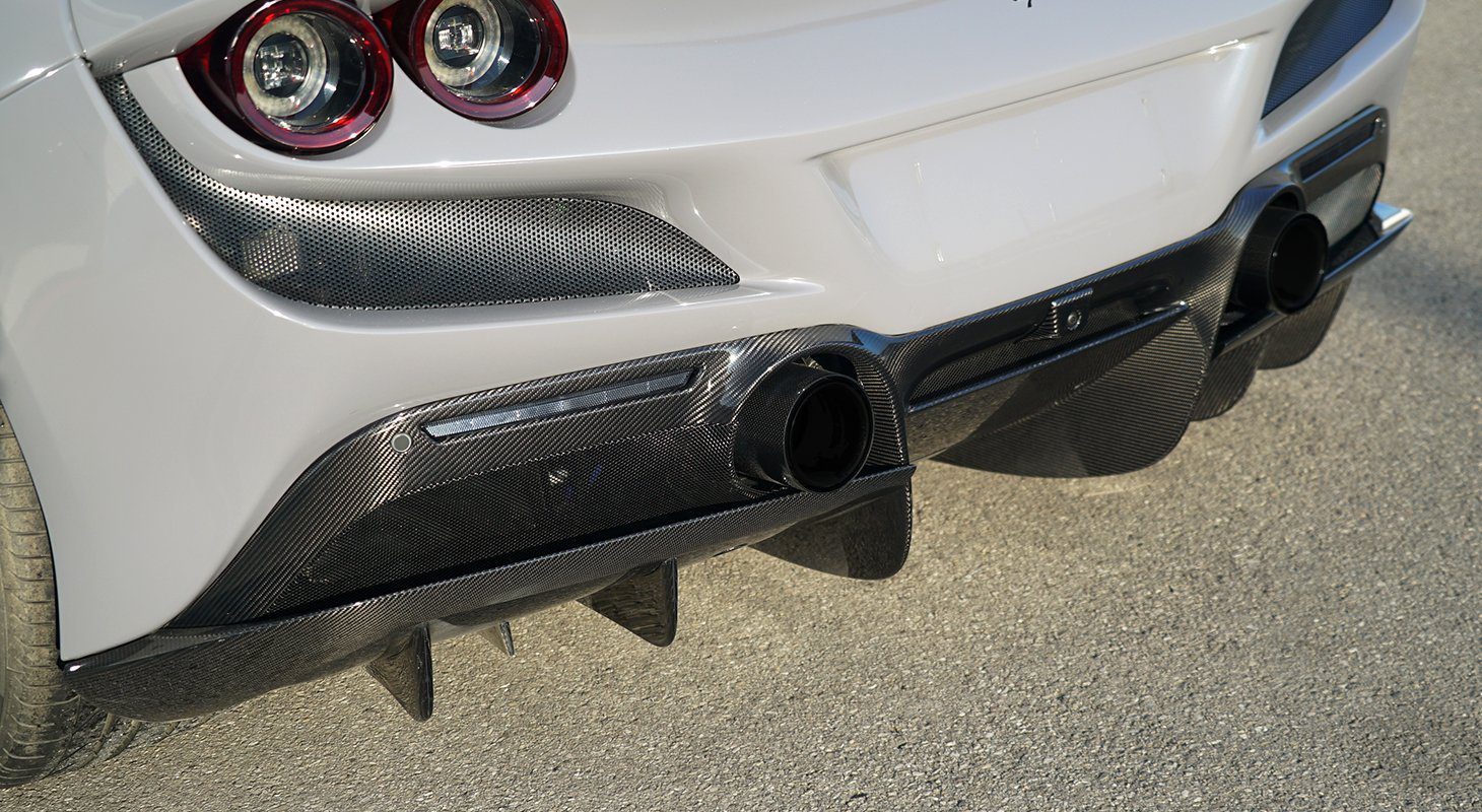Ferrari F8 Tributo/Spider | Novitec Carbon Rear Diffuser Air-Opening Covers