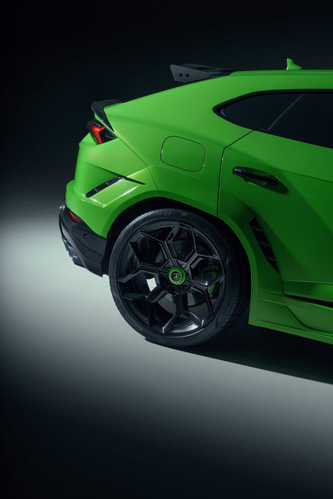 Lamborghini Urus | Novitec Carbon Race Roof Spoiler
