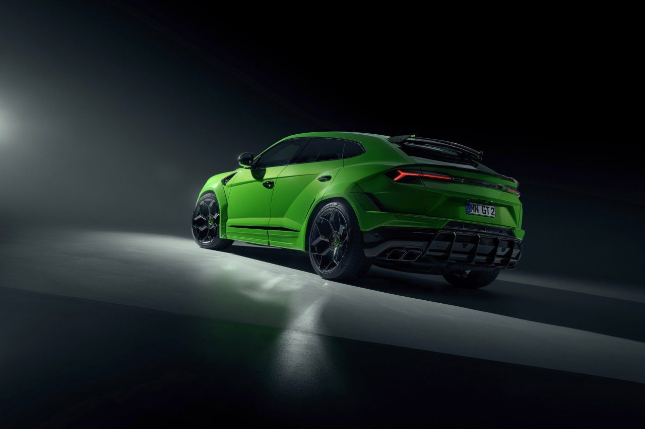 Lamborghini Urus | Novitec Carbon Race Roof Spoiler